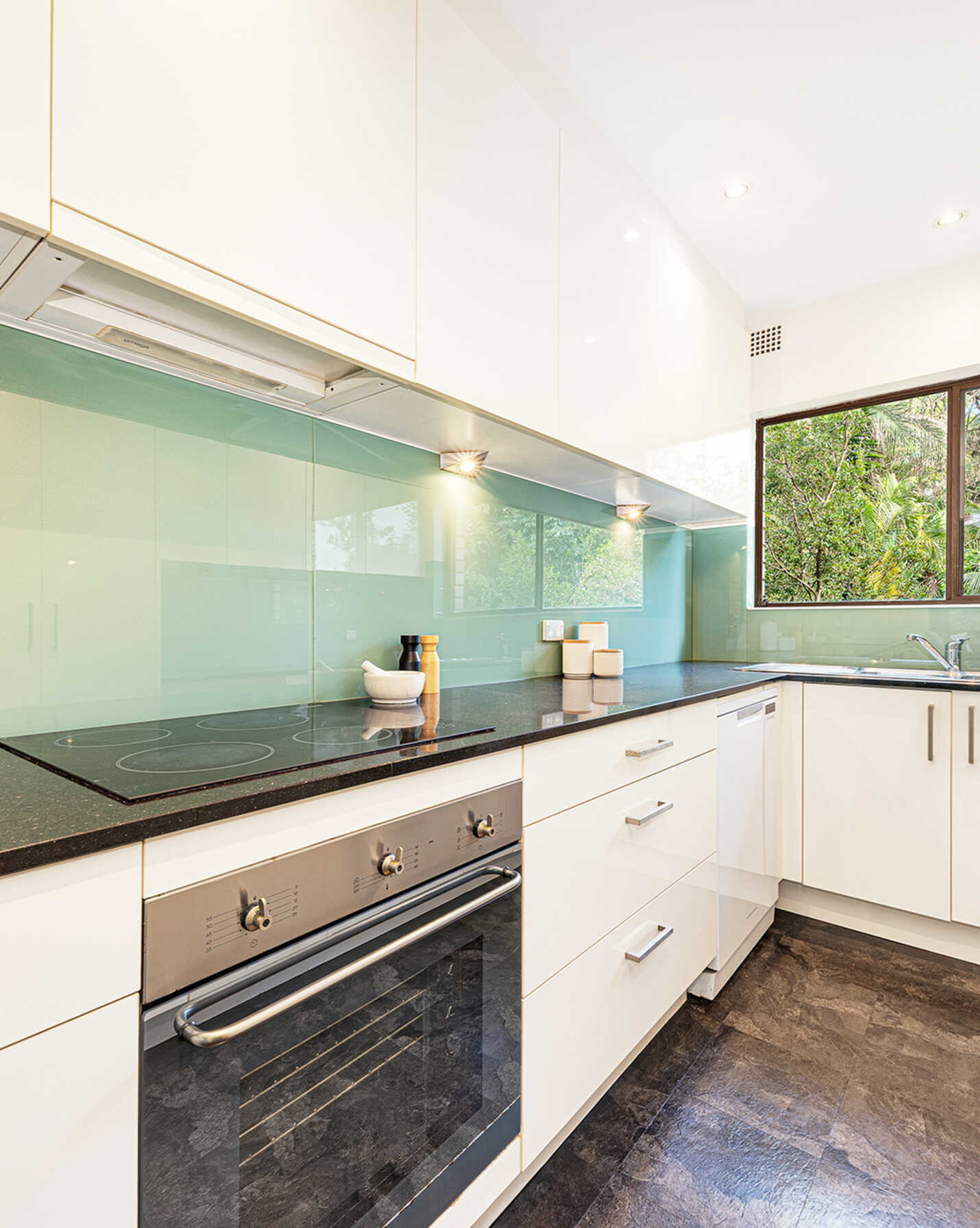 16/14 Woolcott Street Waverton, Waverton - Thumbnail 4