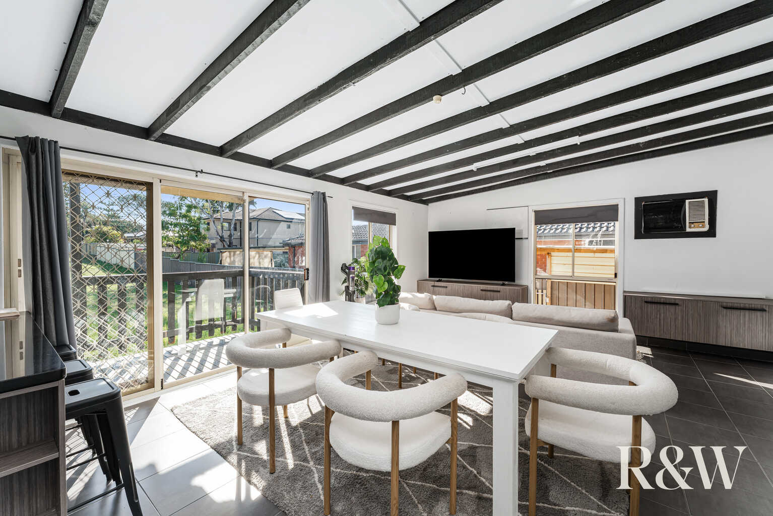 91 Melbourne Street Oxley Park 91 Melbourne Street Oxley Park