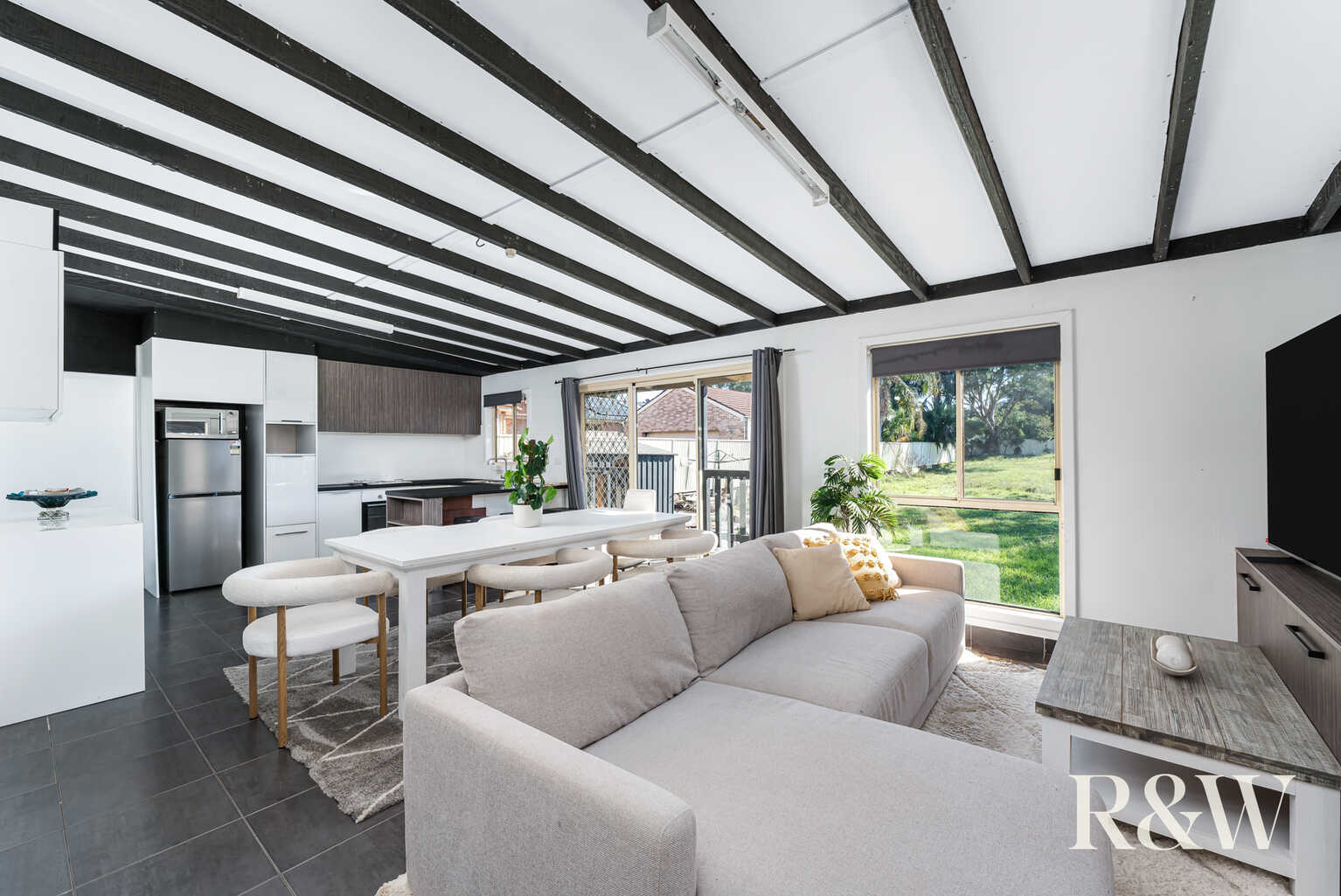 91 Melbourne Street Oxley Park 91 Melbourne Street Oxley Park