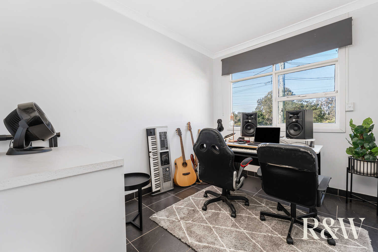 91 Melbourne Street Oxley Park 91 Melbourne Street Oxley Park