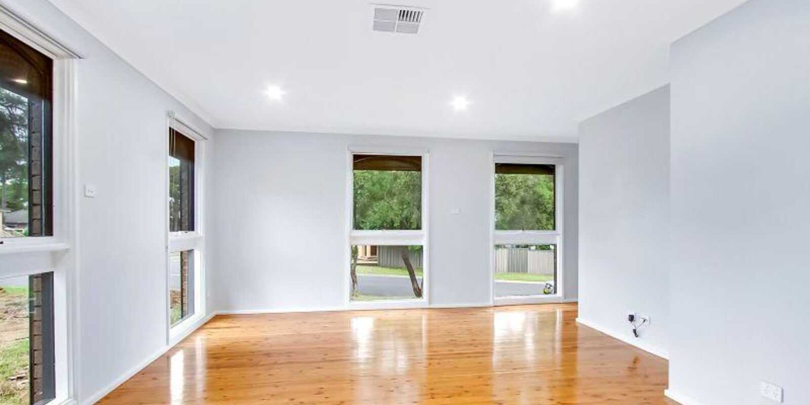 38 Garrick Road St Clair 38 Garrick Road St Clair