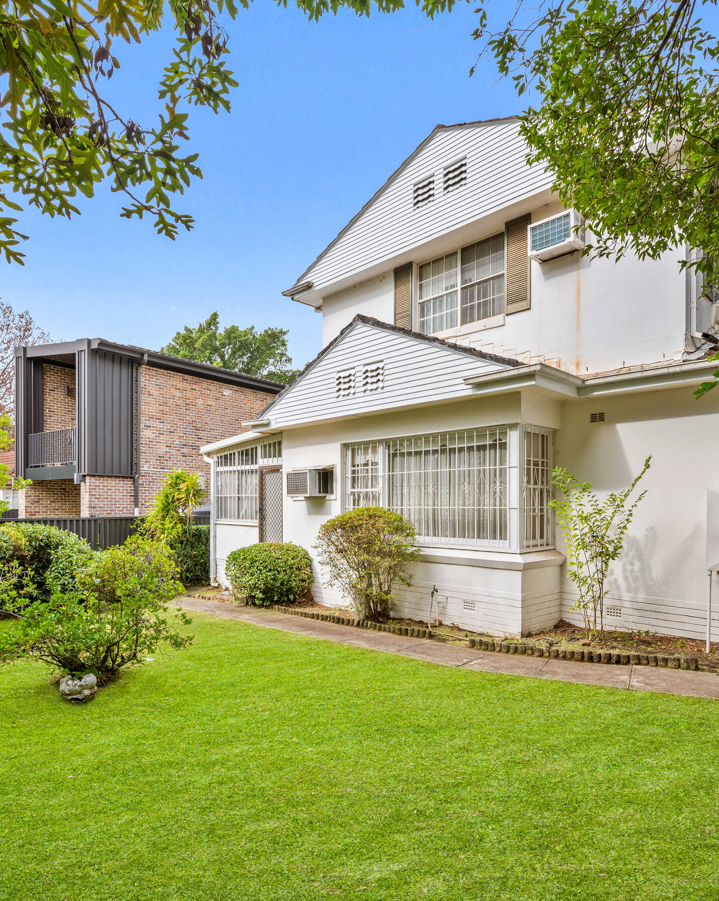 2 Allenby Crescent Strathfield, Strathfield - Thumbnail 2