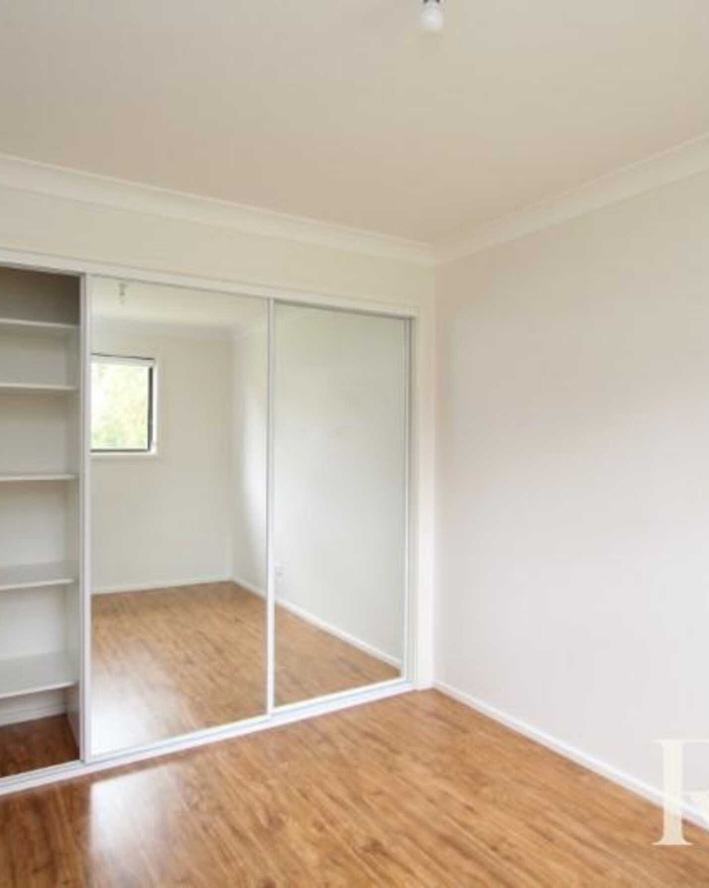 60A Adelphi Crescent Doonside, Doonside - Thumbnail 3