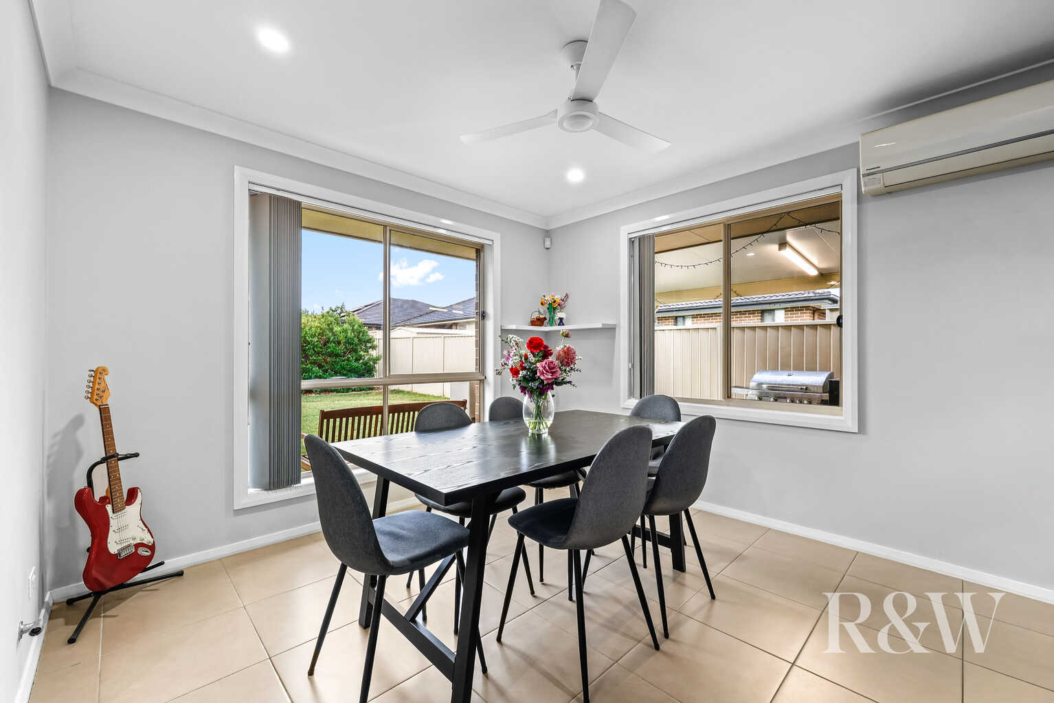 19 BLAIN ROAD Spring Farm 19 BLAIN ROAD Spring Farm