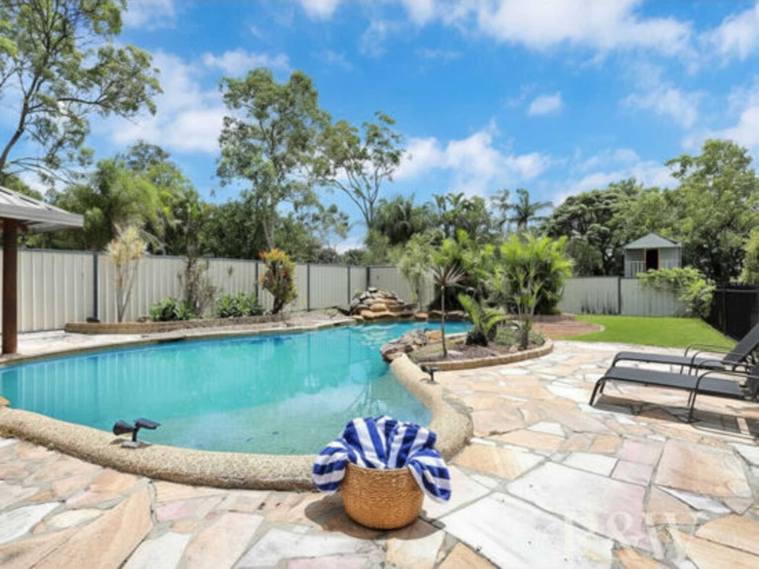 43 Hammond Road Caboolture 43 Hammond Road Caboolture