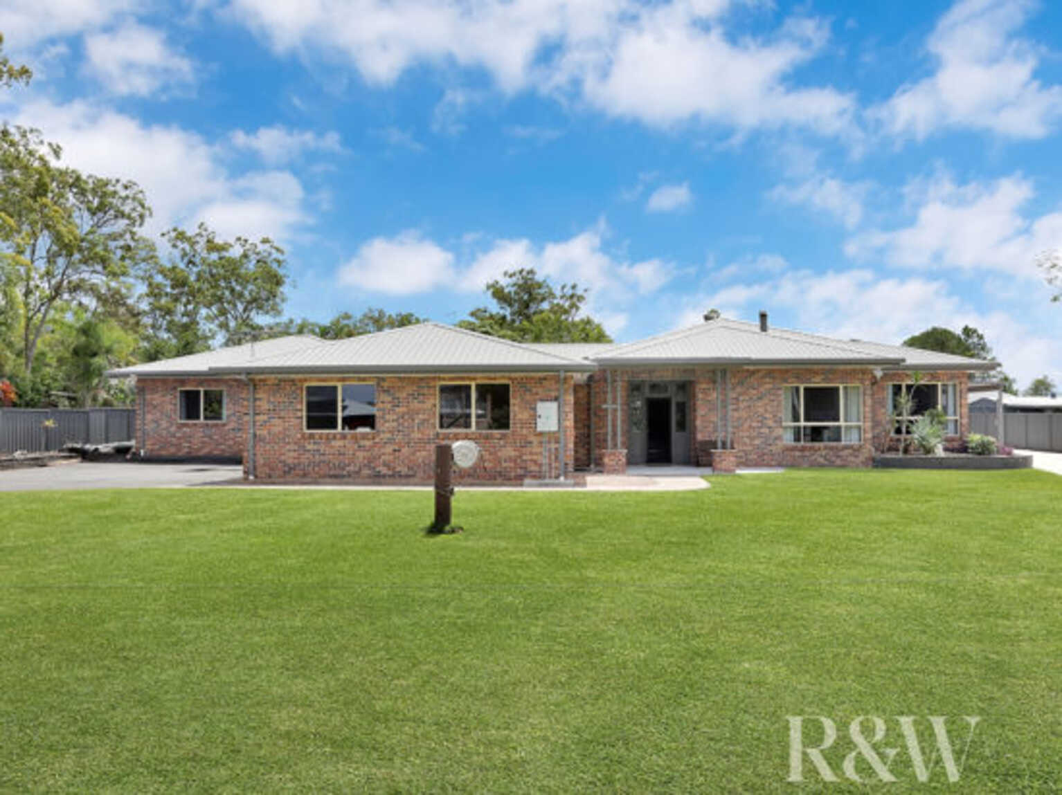 43 Hammond Road Caboolture 43 Hammond Road Caboolture