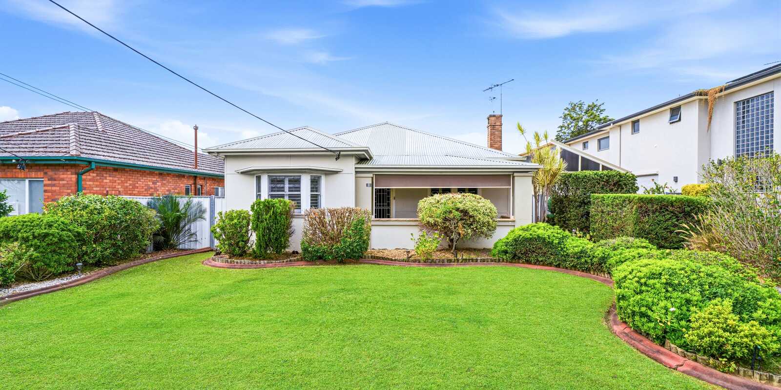 8 Lovoni Street Cabramatta