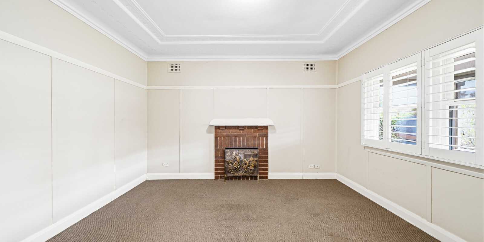8 Lovoni Street Cabramatta