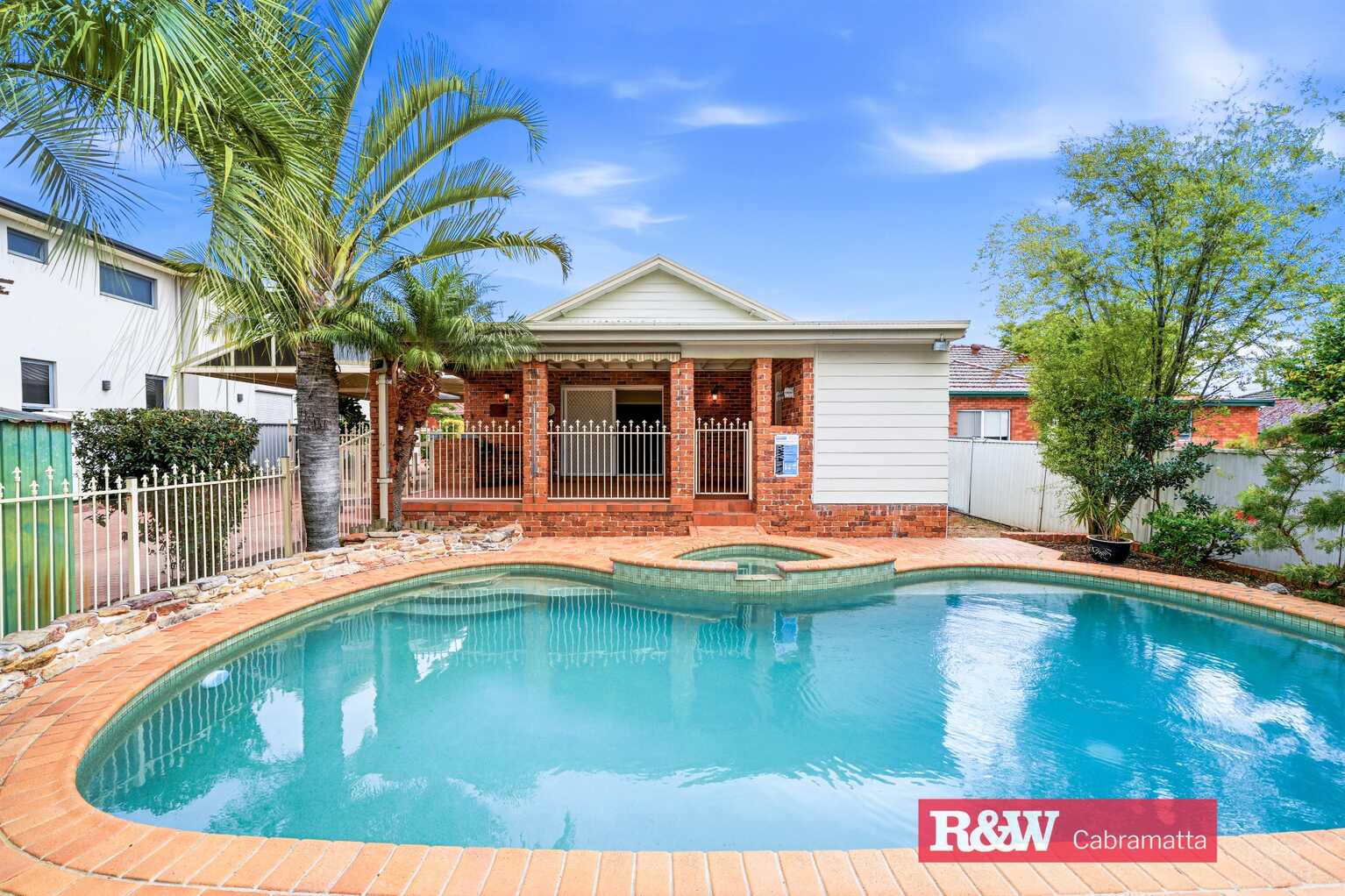 8 Lovoni Street Cabramatta