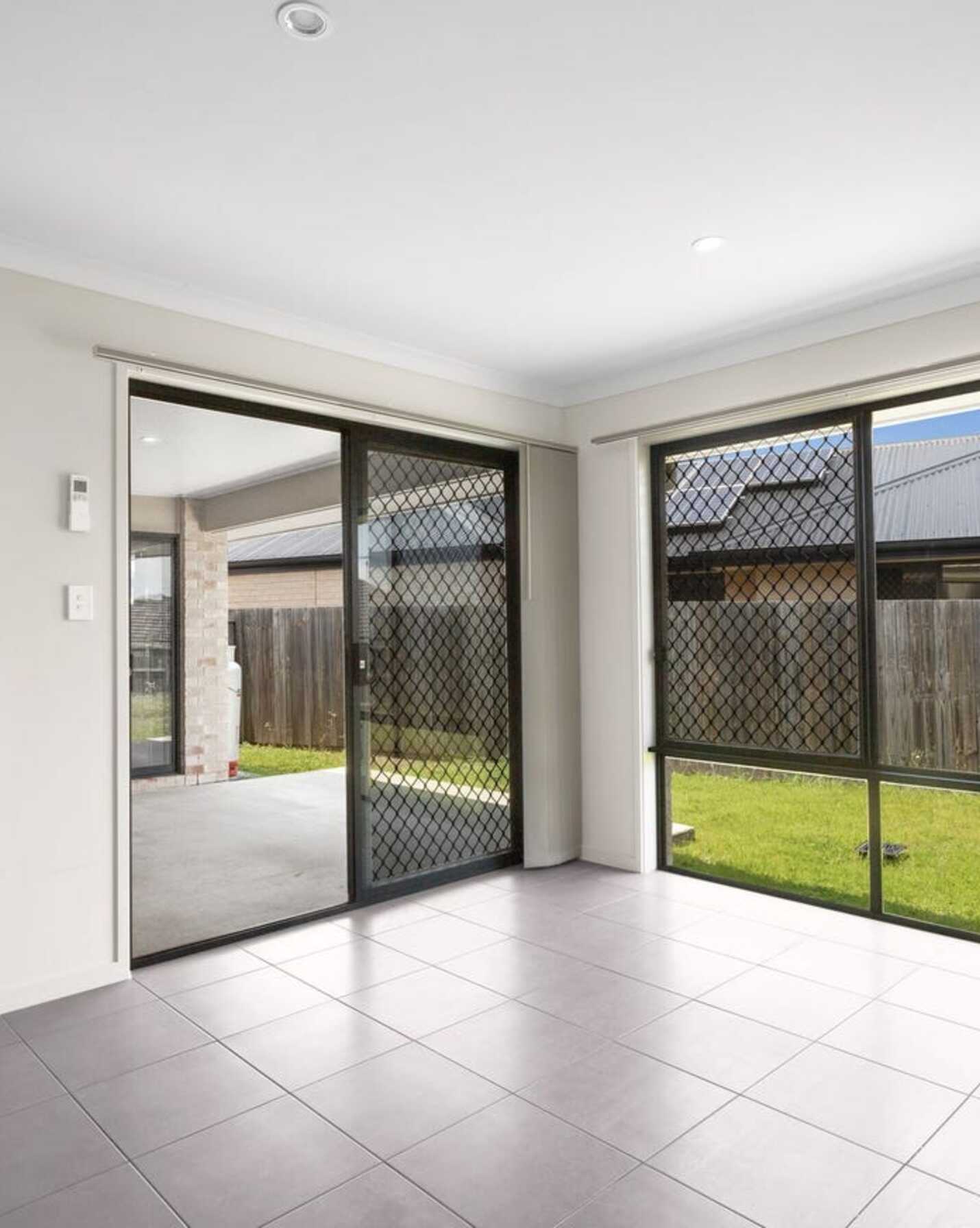 1/25 Lyndon Way Bellmere, Bellmere - Thumbnail 4