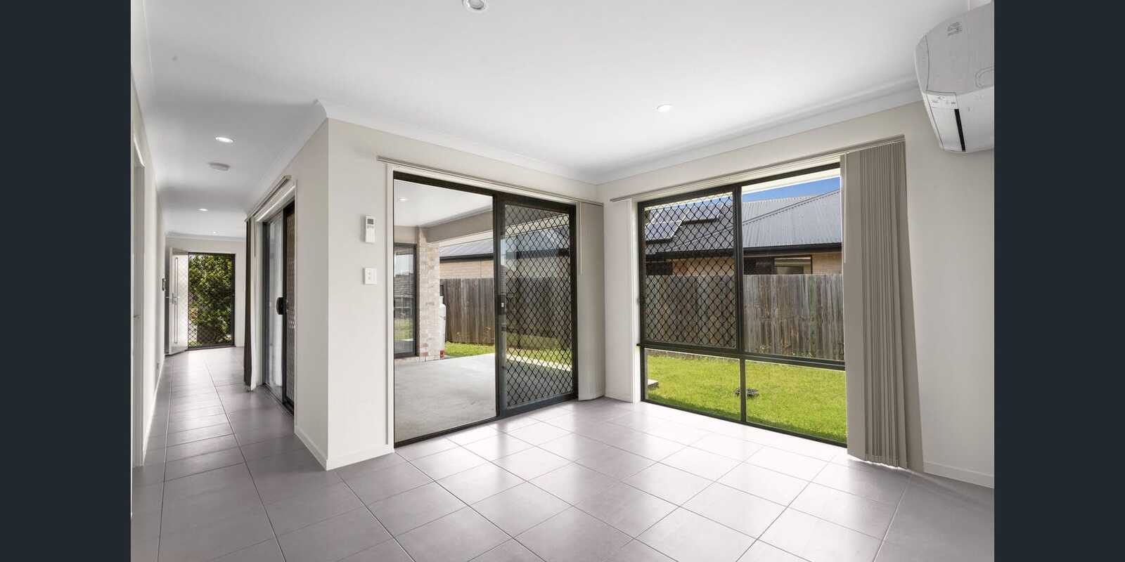 1/25 Lyndon Way Bellmere 1/25 Lyndon Way Bellmere