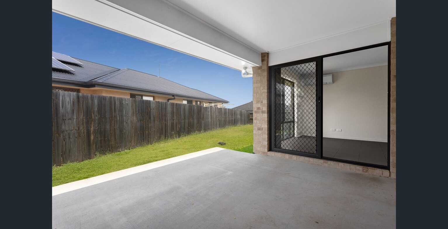 1/25 Lyndon Way Bellmere 1/25 Lyndon Way Bellmere