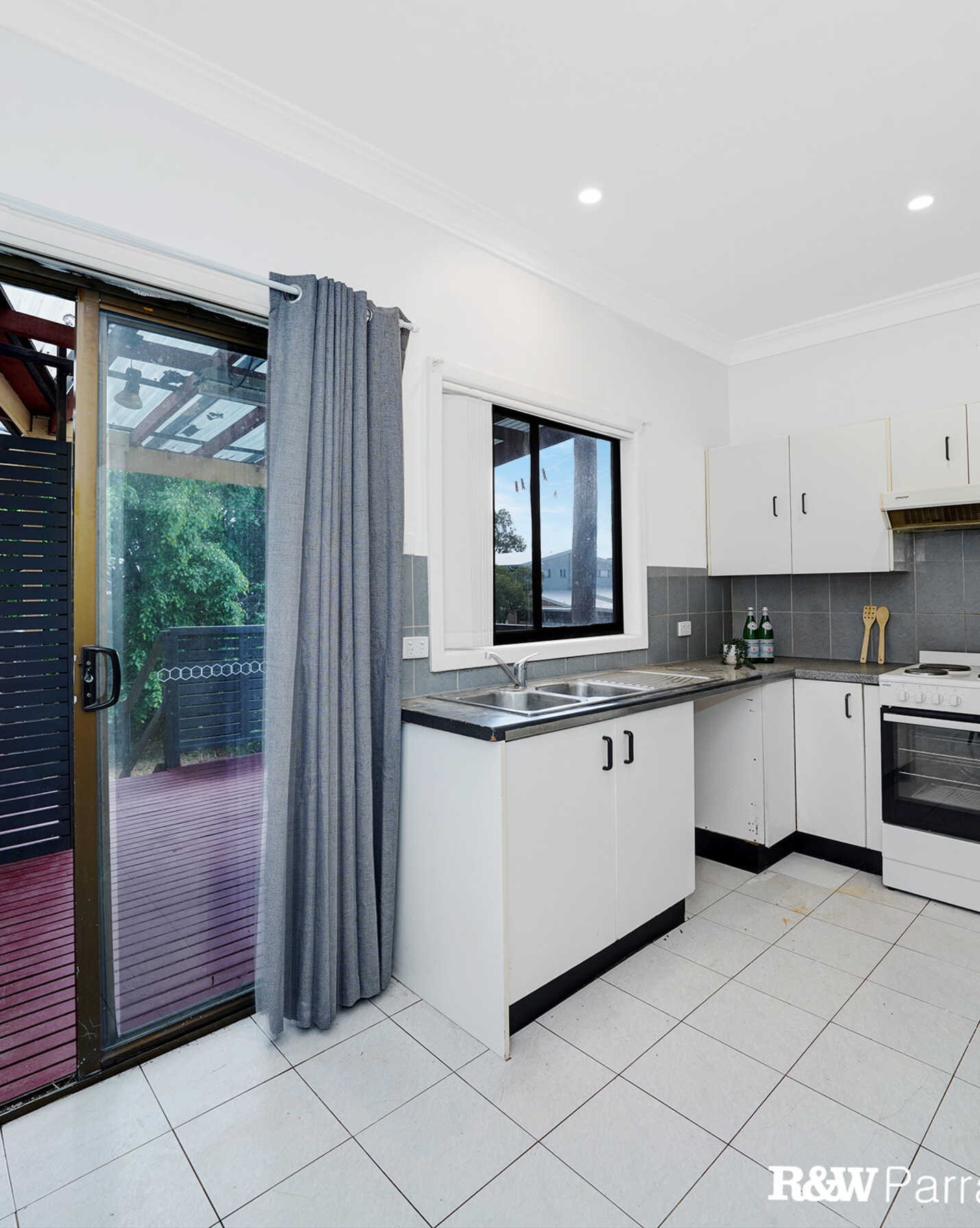 85 Cardigan Street Guildford, Guildford - Thumbnail 4