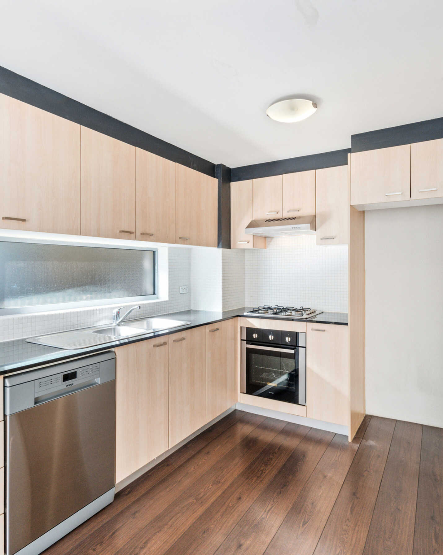 43/110 Wellington Street Waterloo, Waterloo - Thumbnail 2