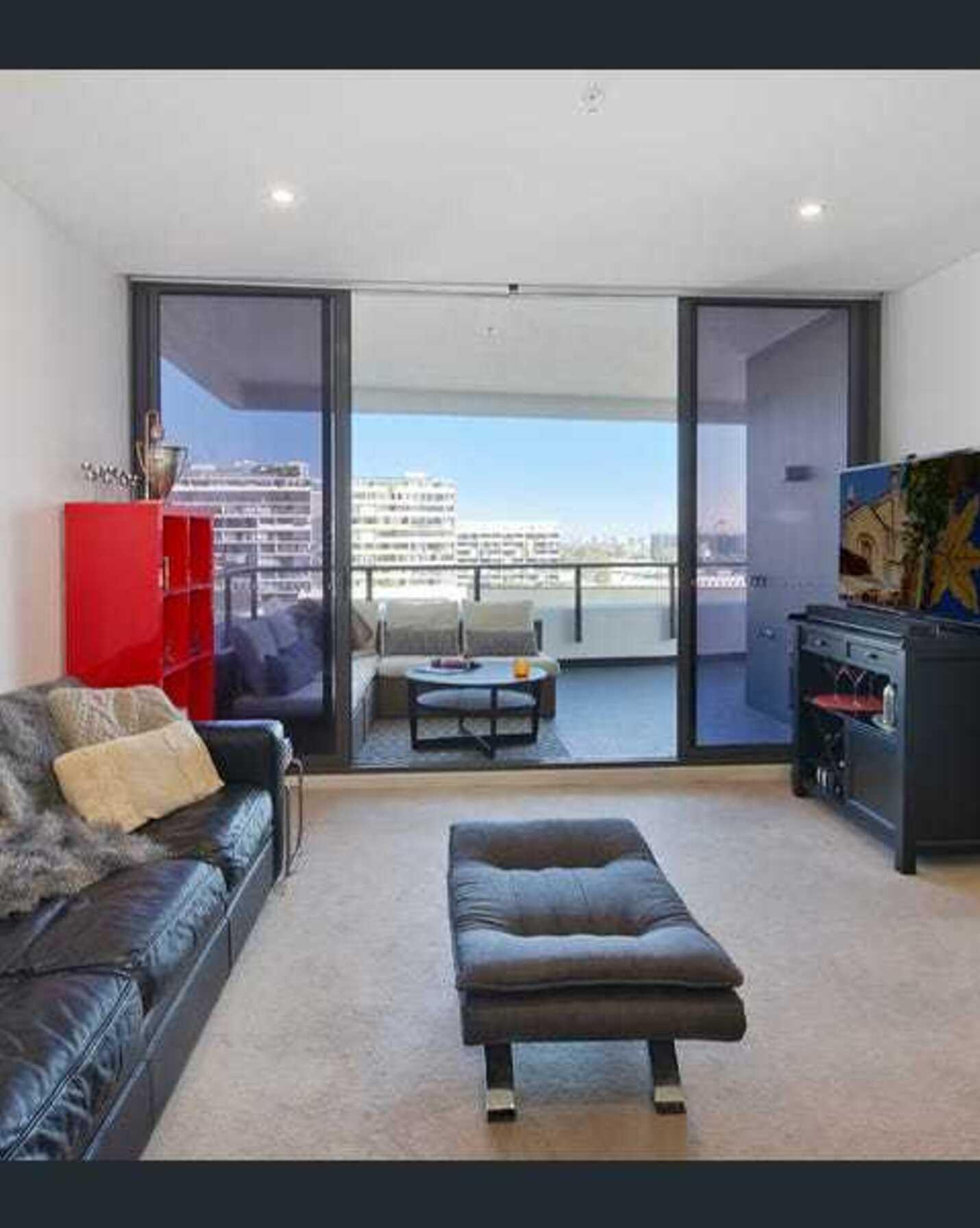 704/9 Archibald Avenue Waterloo, Waterloo - Thumbnail 2
