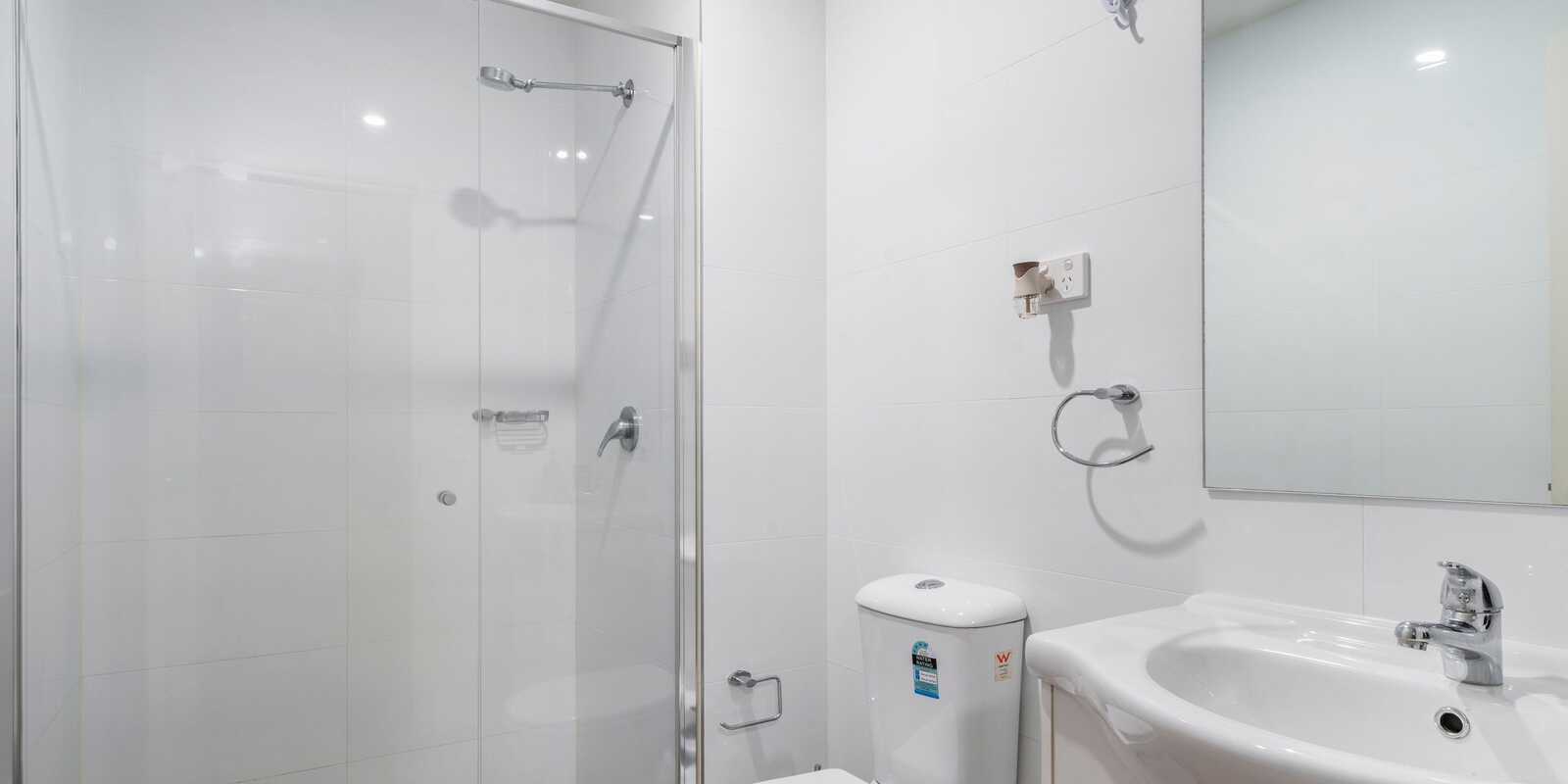 2/15-17 Castlereagh Street Liverpool