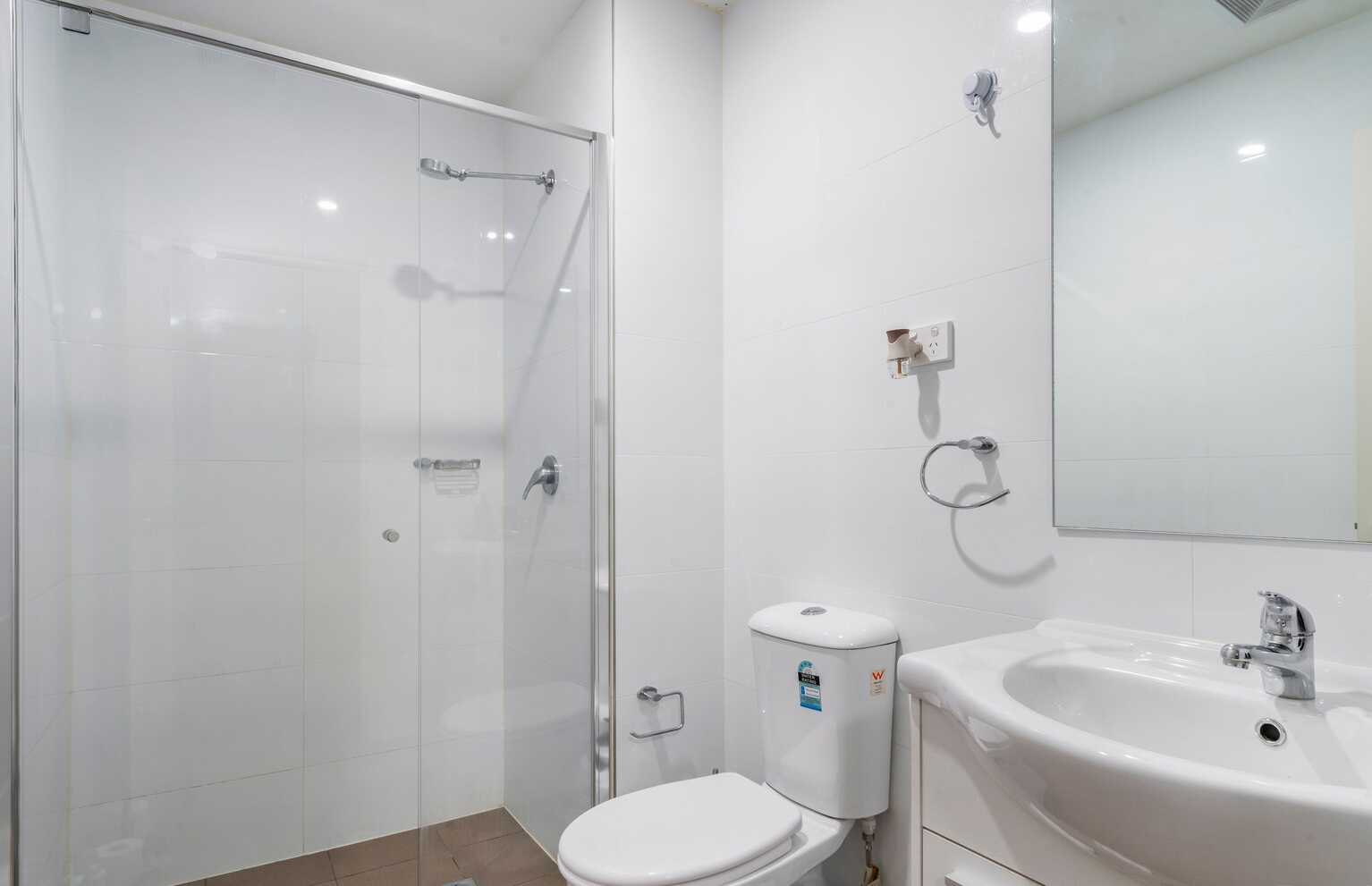 2/15-17 Castlereagh Street Liverpool