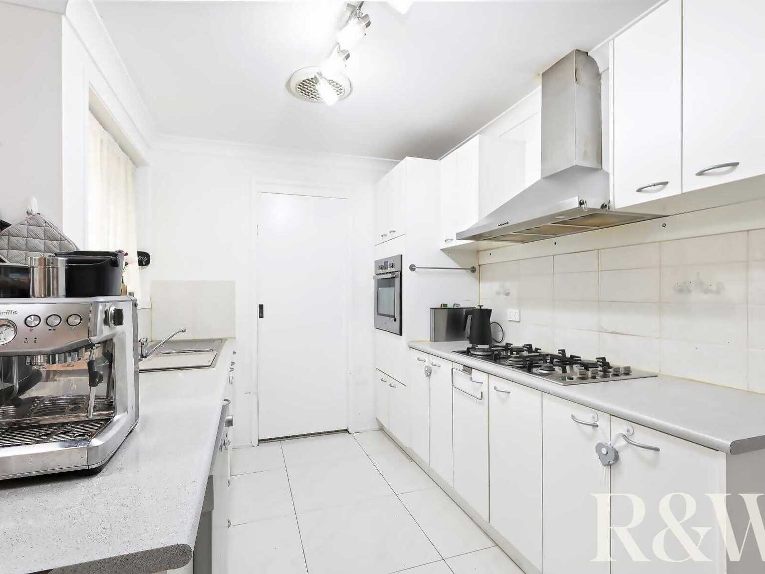 16A Martina Street Plumpton 16A Martina Street Plumpton