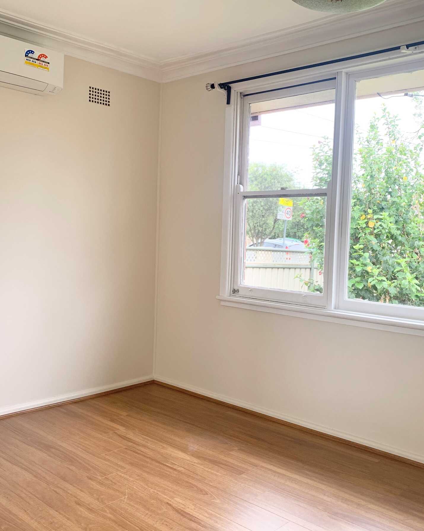 21 Blue Hills Crescent Blacktown, Blacktown - Thumbnail 4