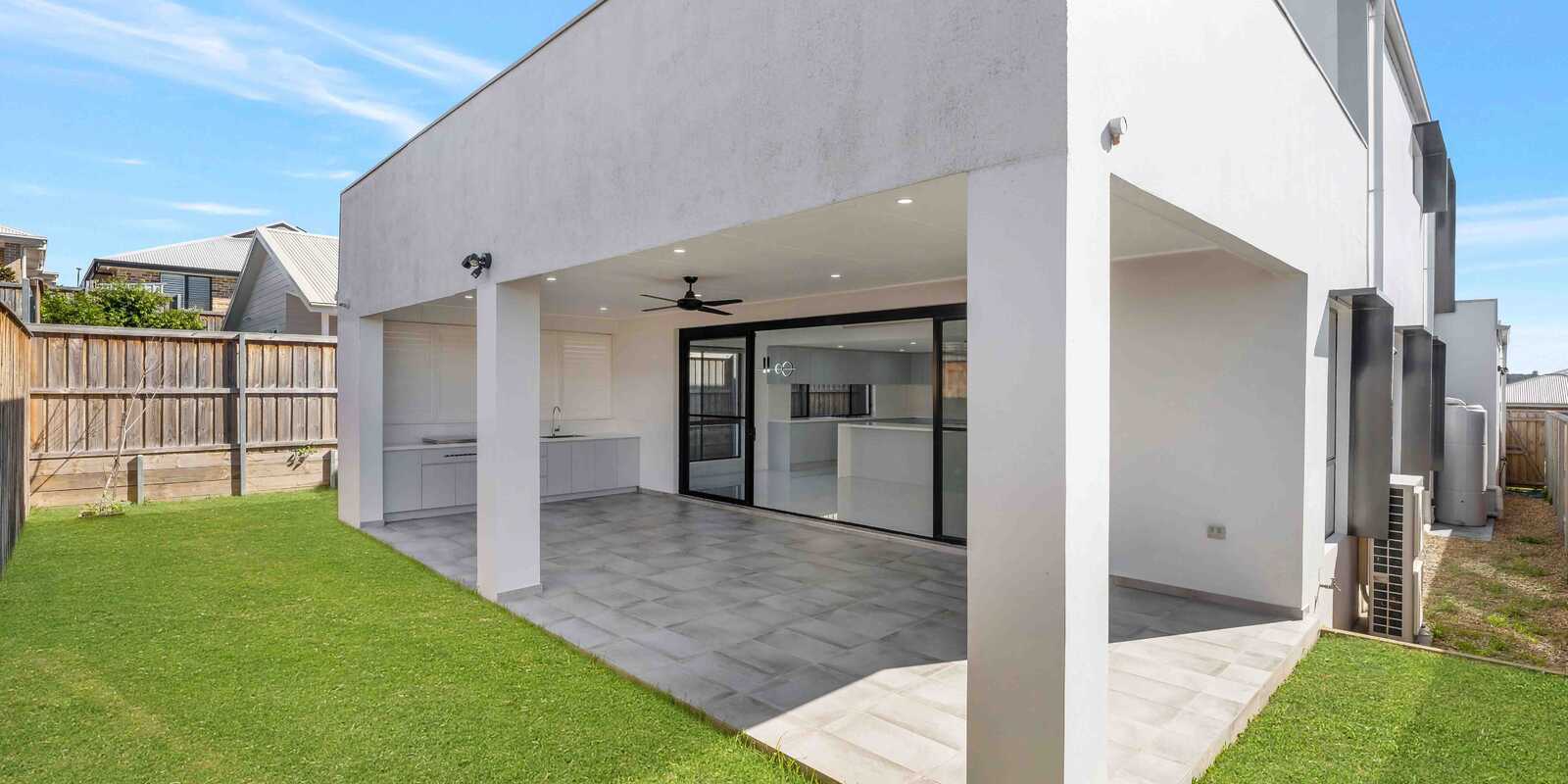 6 Lantern Street Menangle Park 6 Lantern Street Menangle Park