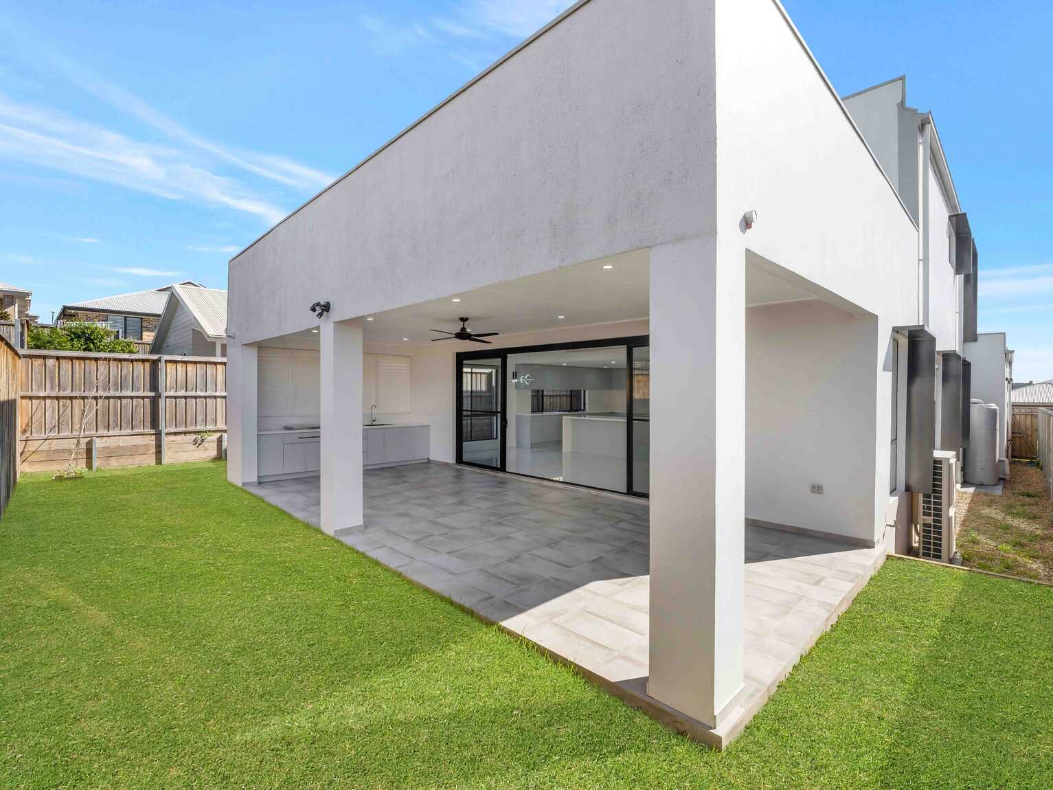 6 Lantern Street Menangle Park 6 Lantern Street Menangle Park