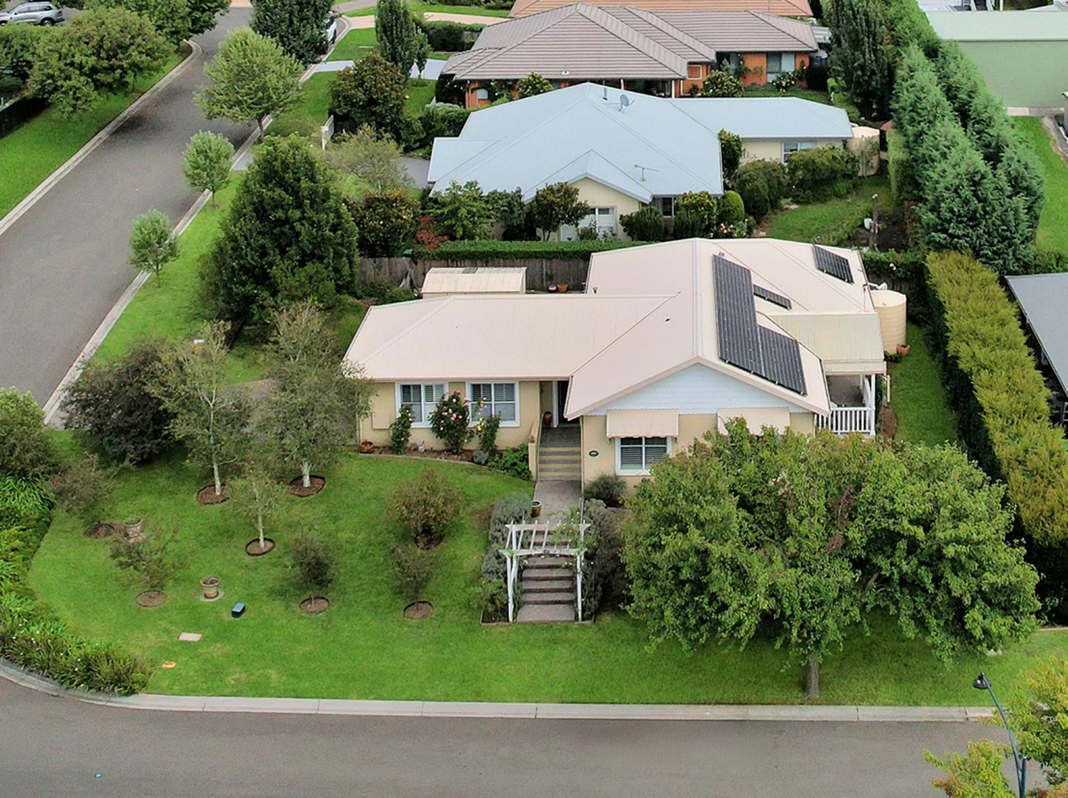 2 Lansdown Place Moss Vale 2 Lansdown Place Moss Vale