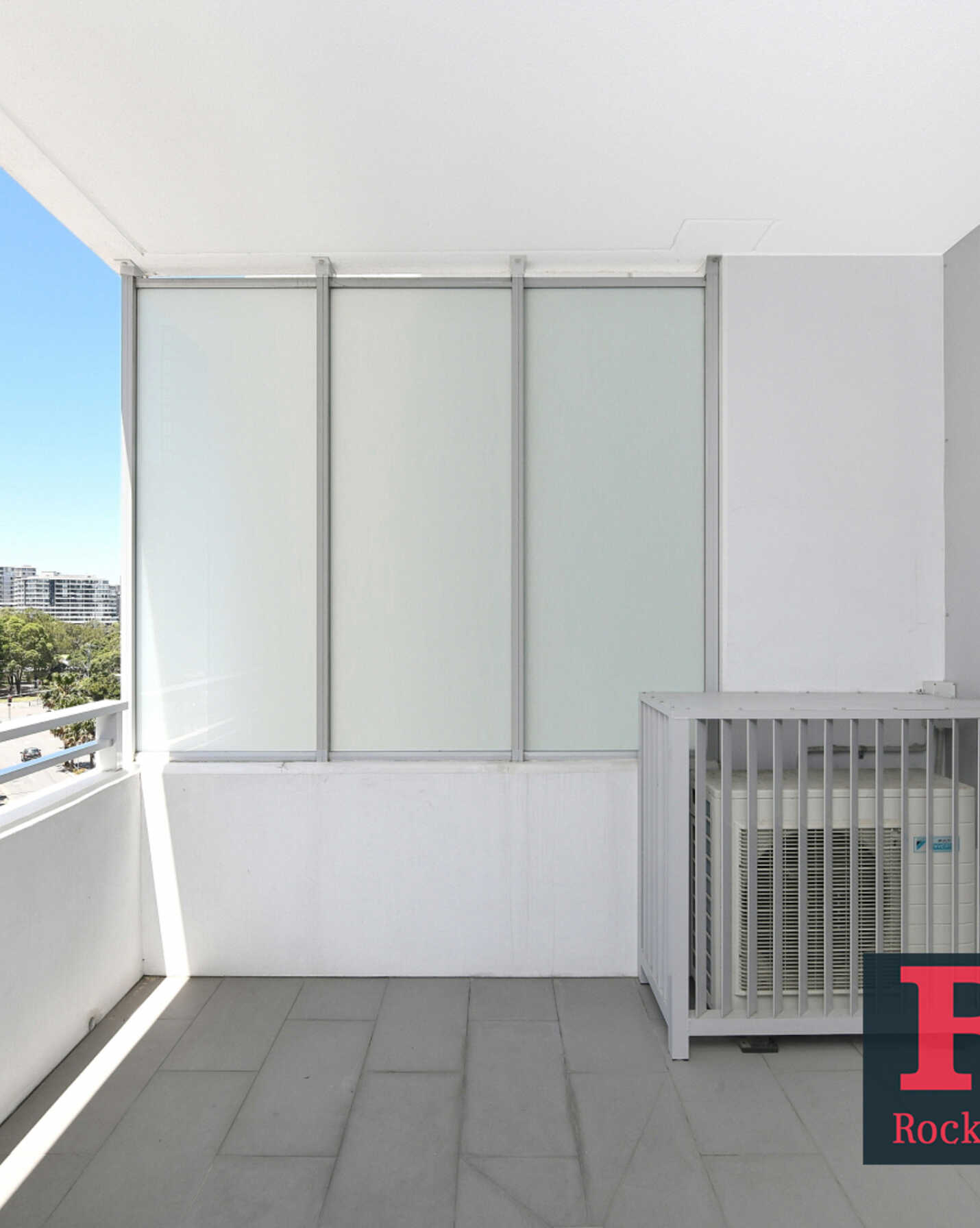 405/1 Brodie Spark Drive Wolli Creek, Creek - Thumbnail 2