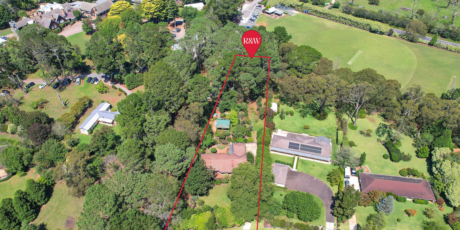 9 Farnborough Drive Moss Vale 9 Farnborough Drive Moss Vale