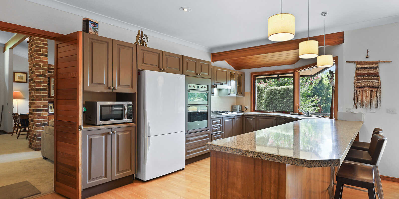 9 Farnborough Drive Moss Vale 9 Farnborough Drive Moss Vale