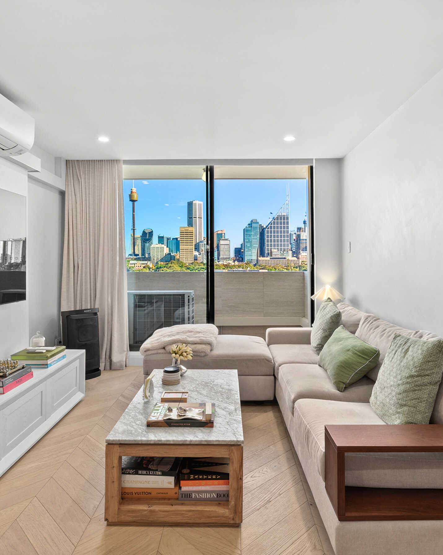 149/71 Victoria Street Potts Point, Point - Thumbnail 3