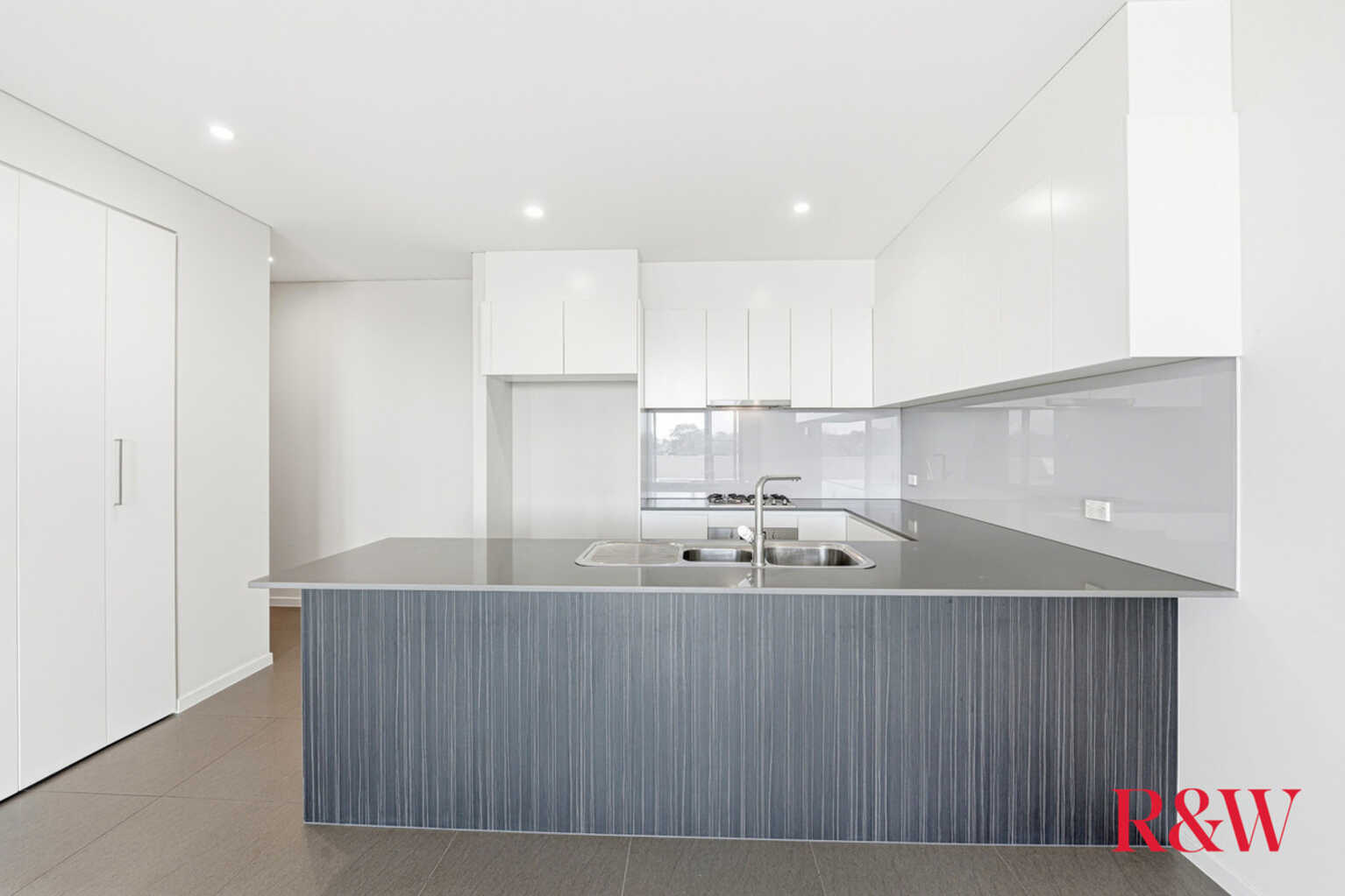 46/206 Great Western Highway Kingswood