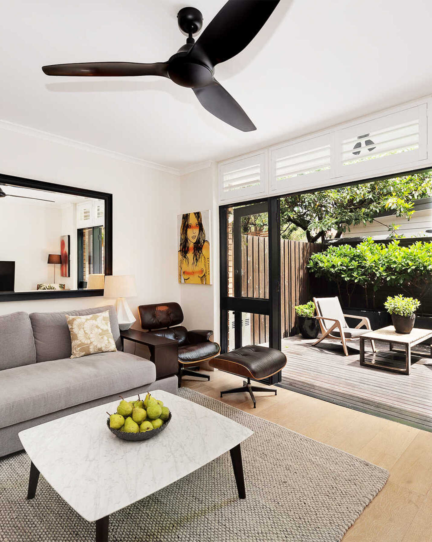 2/2-4 Trafalgar Street Crows Nest, Nest - Image 1