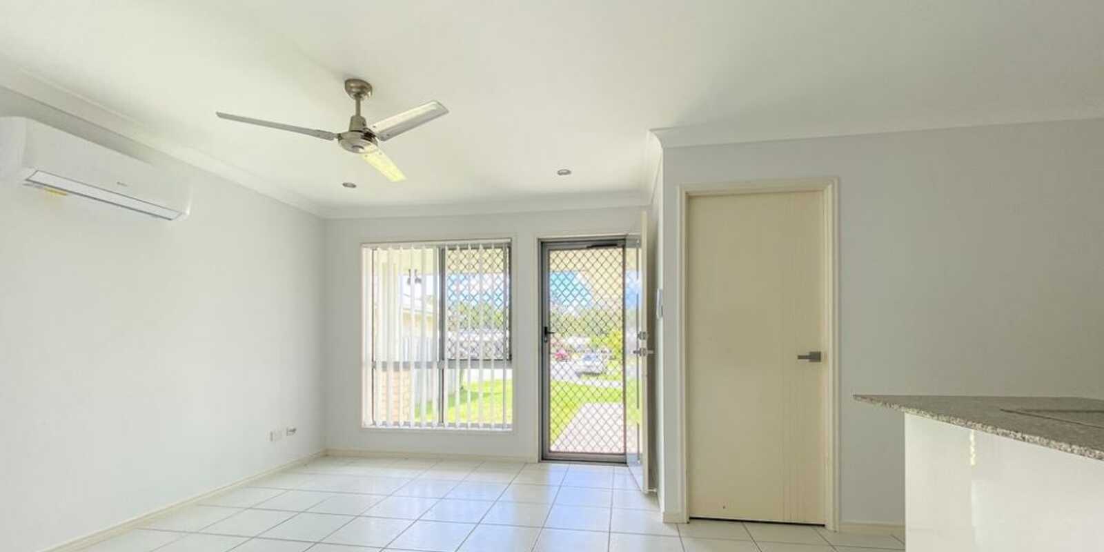 2/11 Thistle Street Upper Caboolture