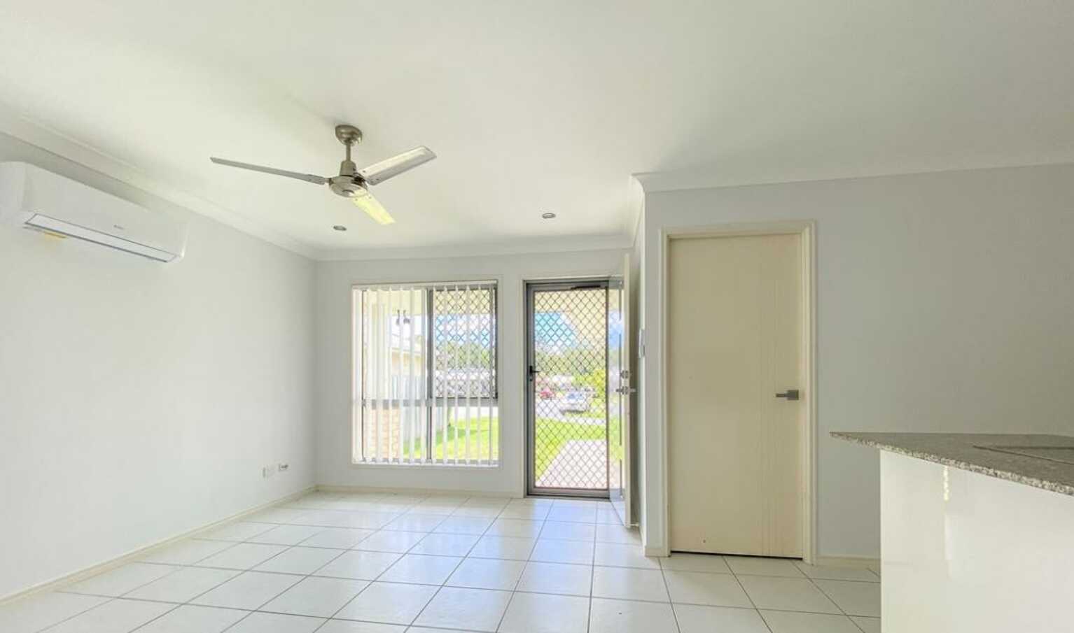 2/11 Thistle Street Upper Caboolture