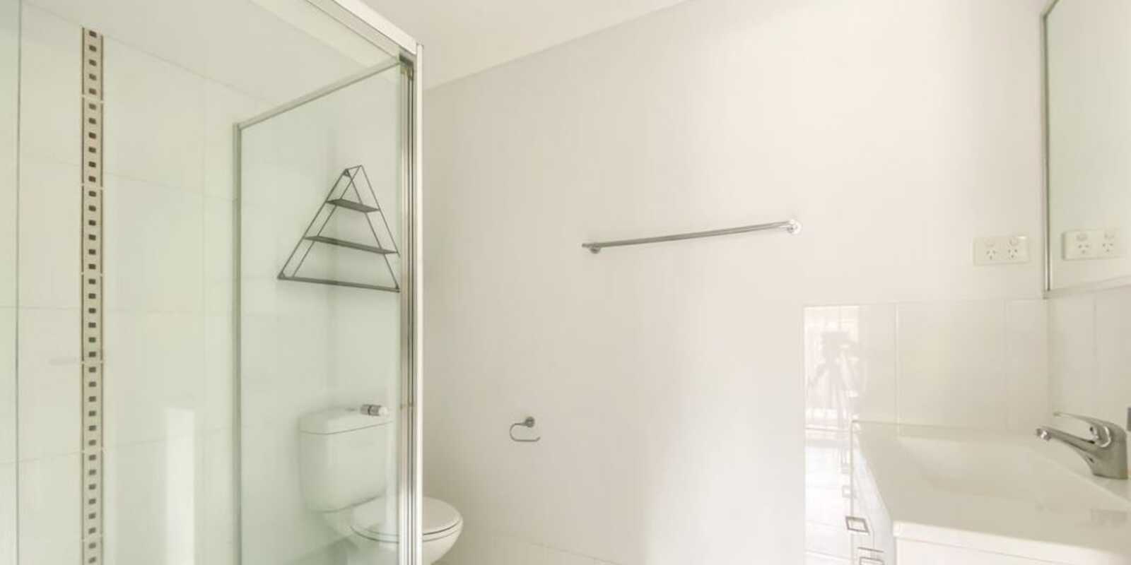 2/11 Thistle Street Upper Caboolture