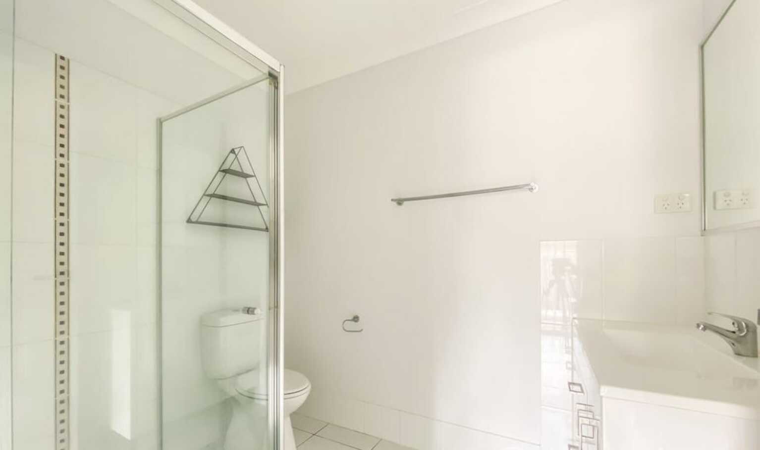 2/11 Thistle Street Upper Caboolture