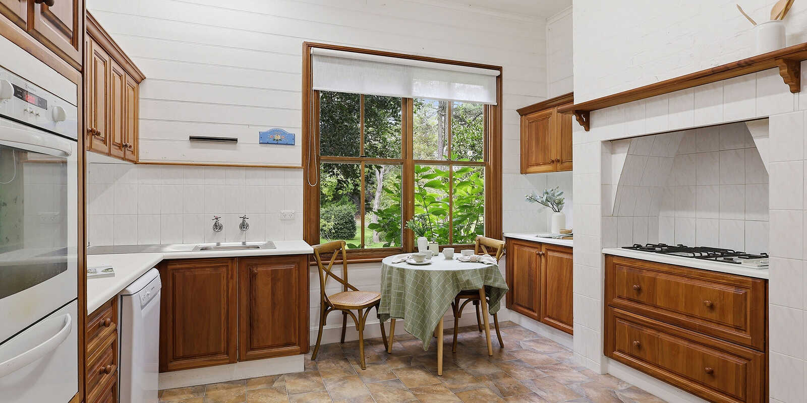 'Inverary' 7310 Illawarra Highway Sutton Forest