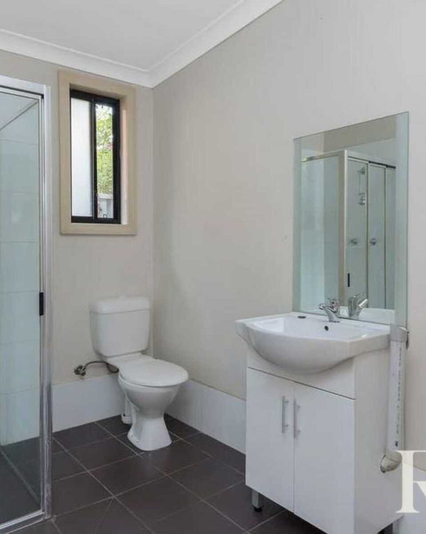 11A Anderson Avenue Blackett, Blackett - Thumbnail 4