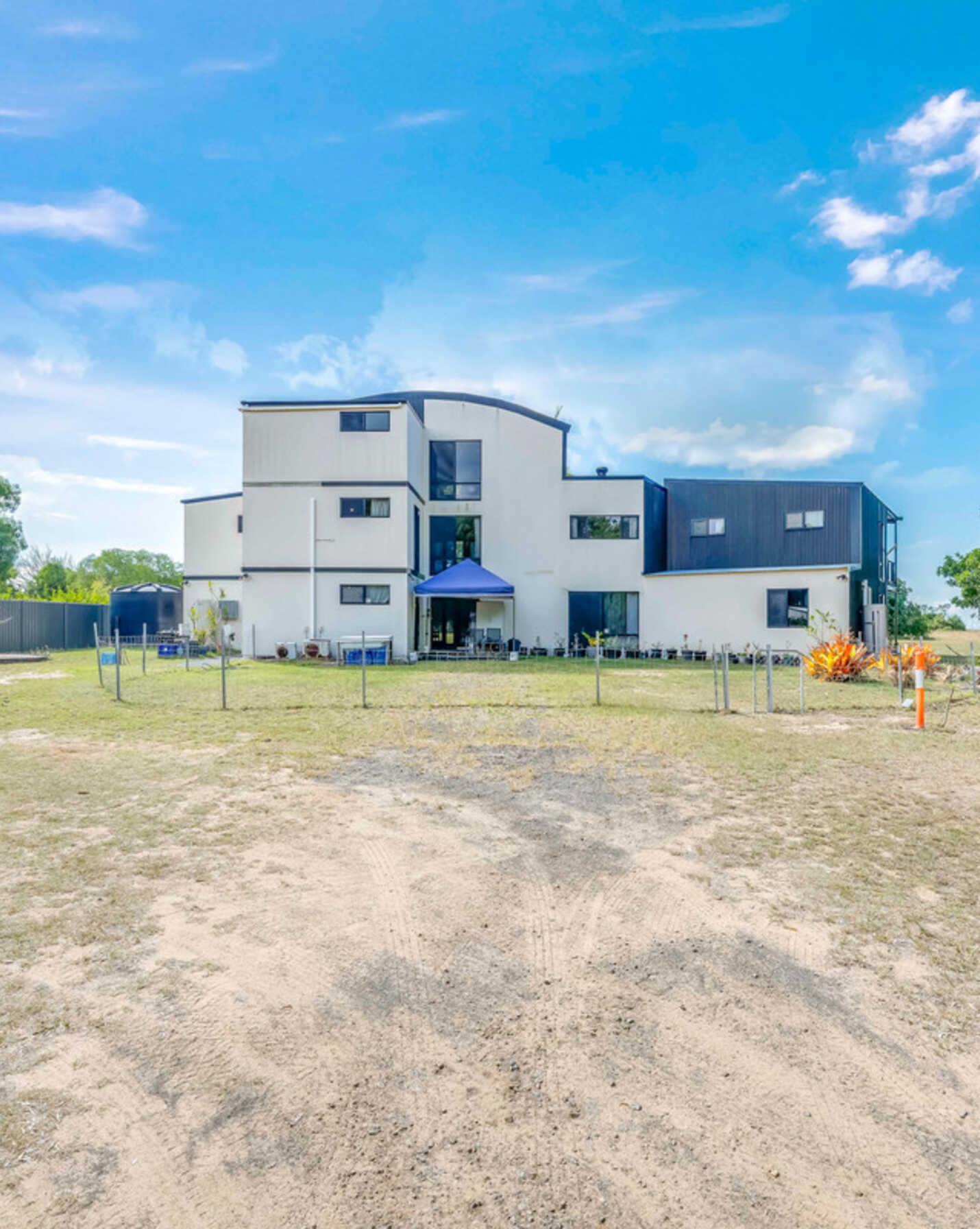 14 Sylvan Drive Moore Park Beach, Beach - Thumbnail 5