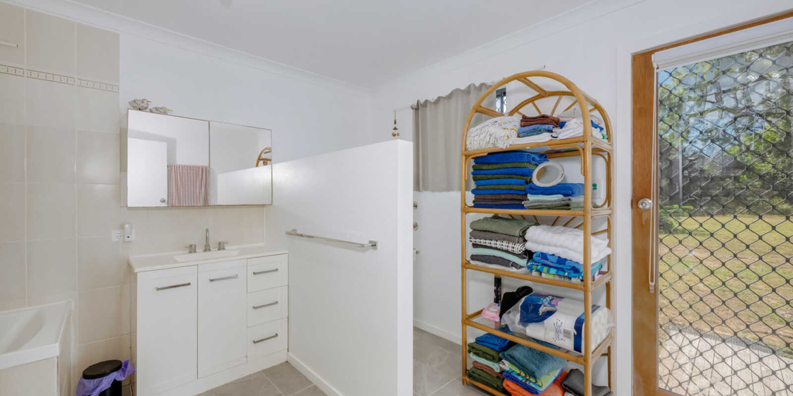 14 Sylvan Drive Moore Park Beach 14 Sylvan Drive Moore Park Beach