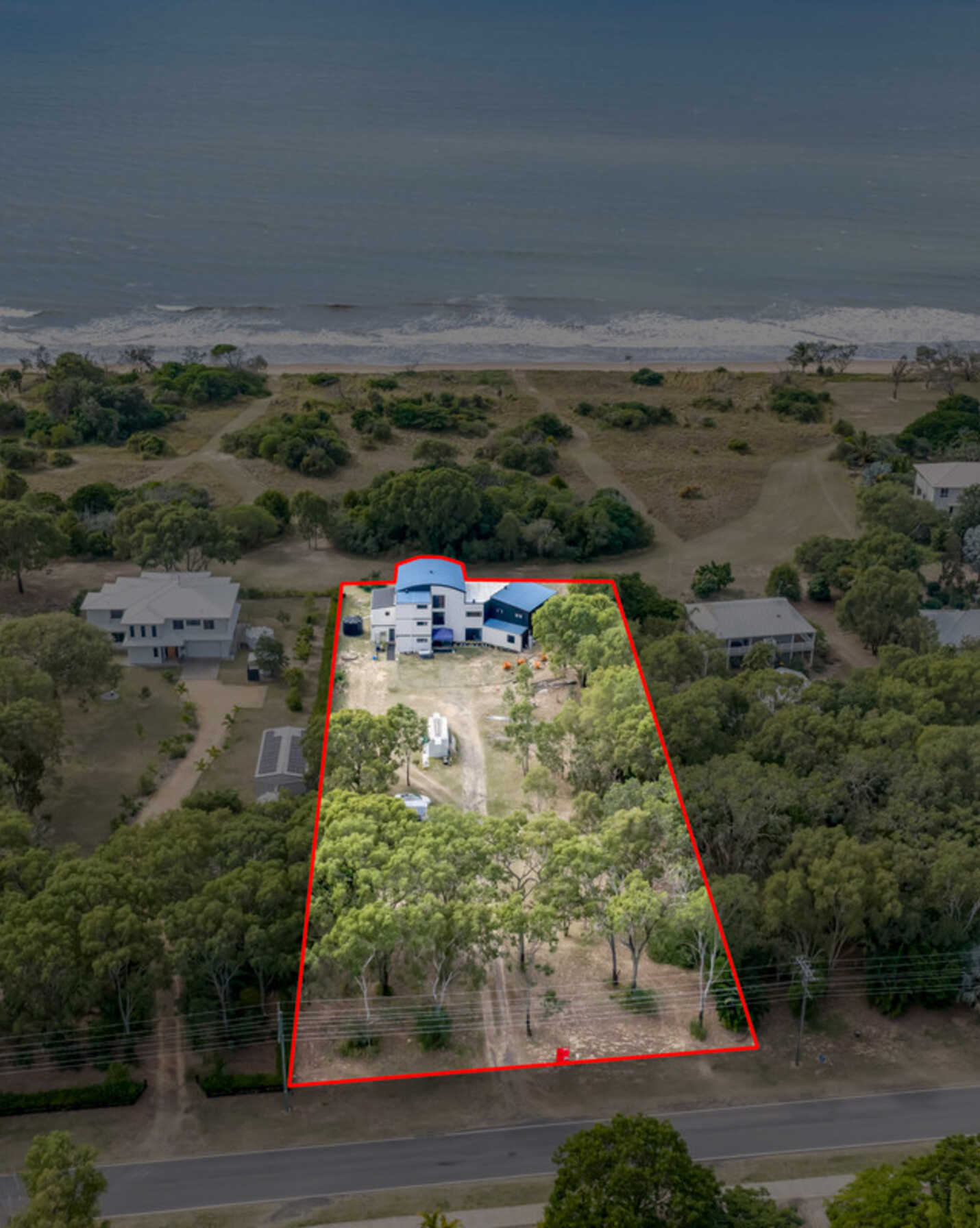 14 Sylvan Drive Moore Park Beach, Beach - Thumbnail 4