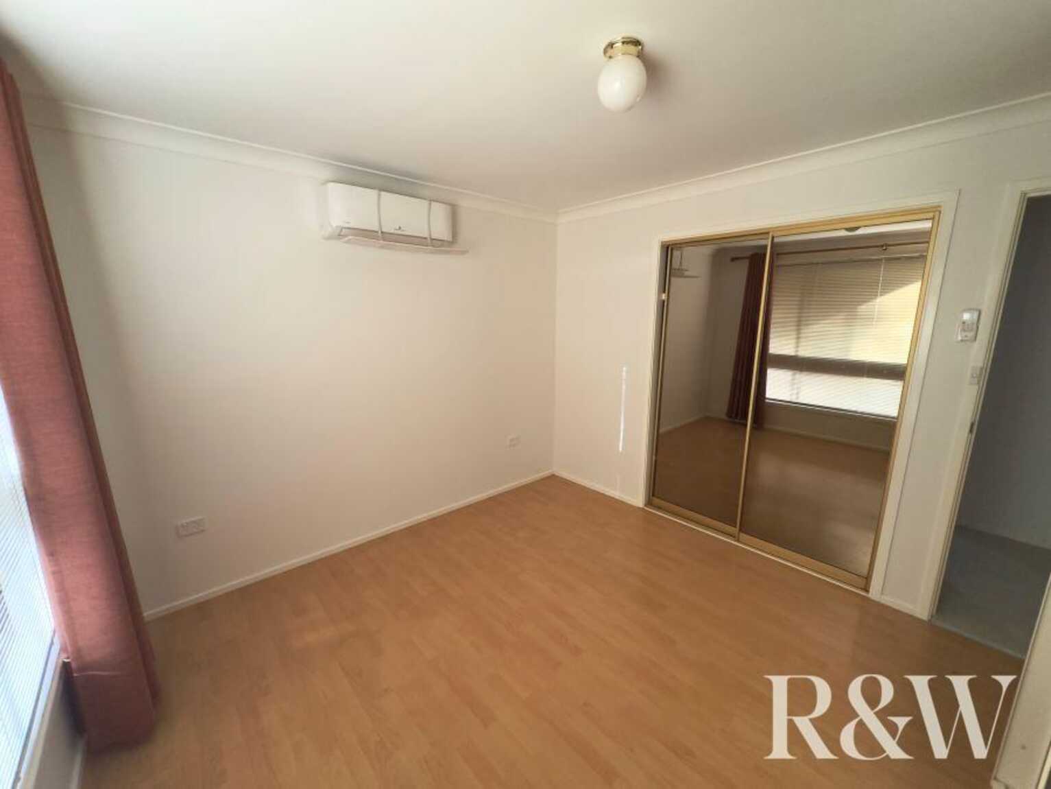 20 Kemerton Street St Clair