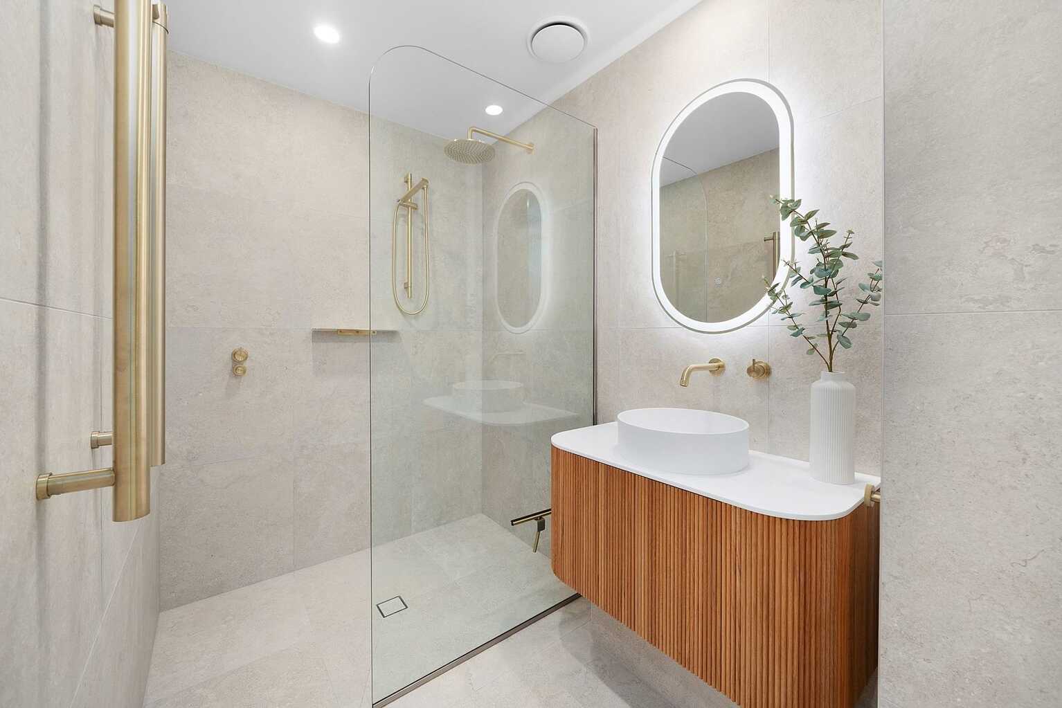 9/299-301 Bradman Avenue Maroochydore