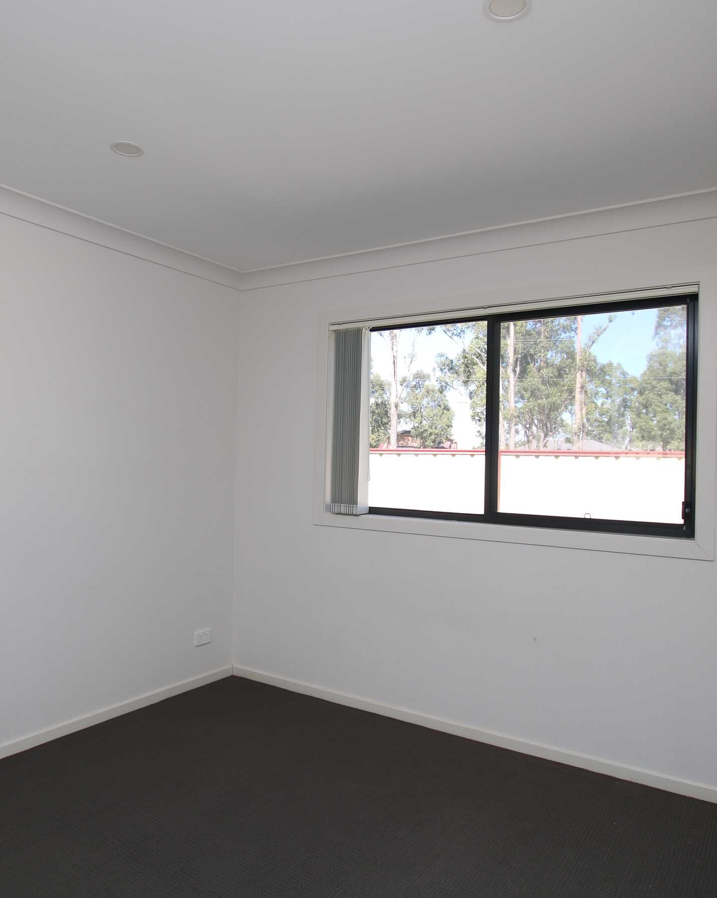 10A Dale Grove Hebersham, Hebersham - Thumbnail 4