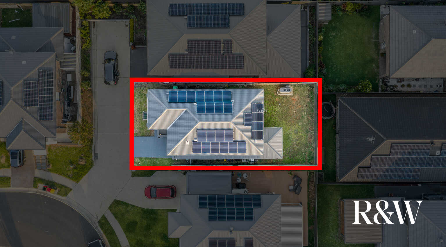 34 CALOTIS CRESCENT Denham Court 34 CALOTIS CRESCENT Denham Court