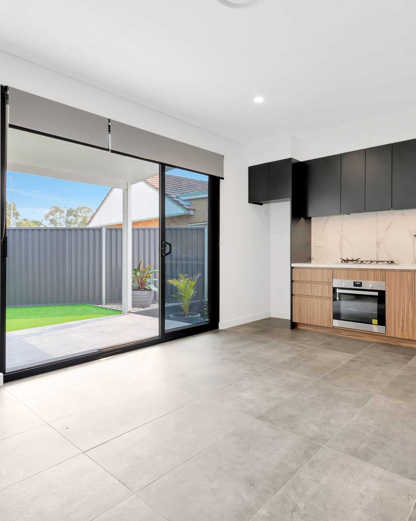 24B Kiernan Crescent Abbotsbury, Abbotsbury - Thumbnail 2