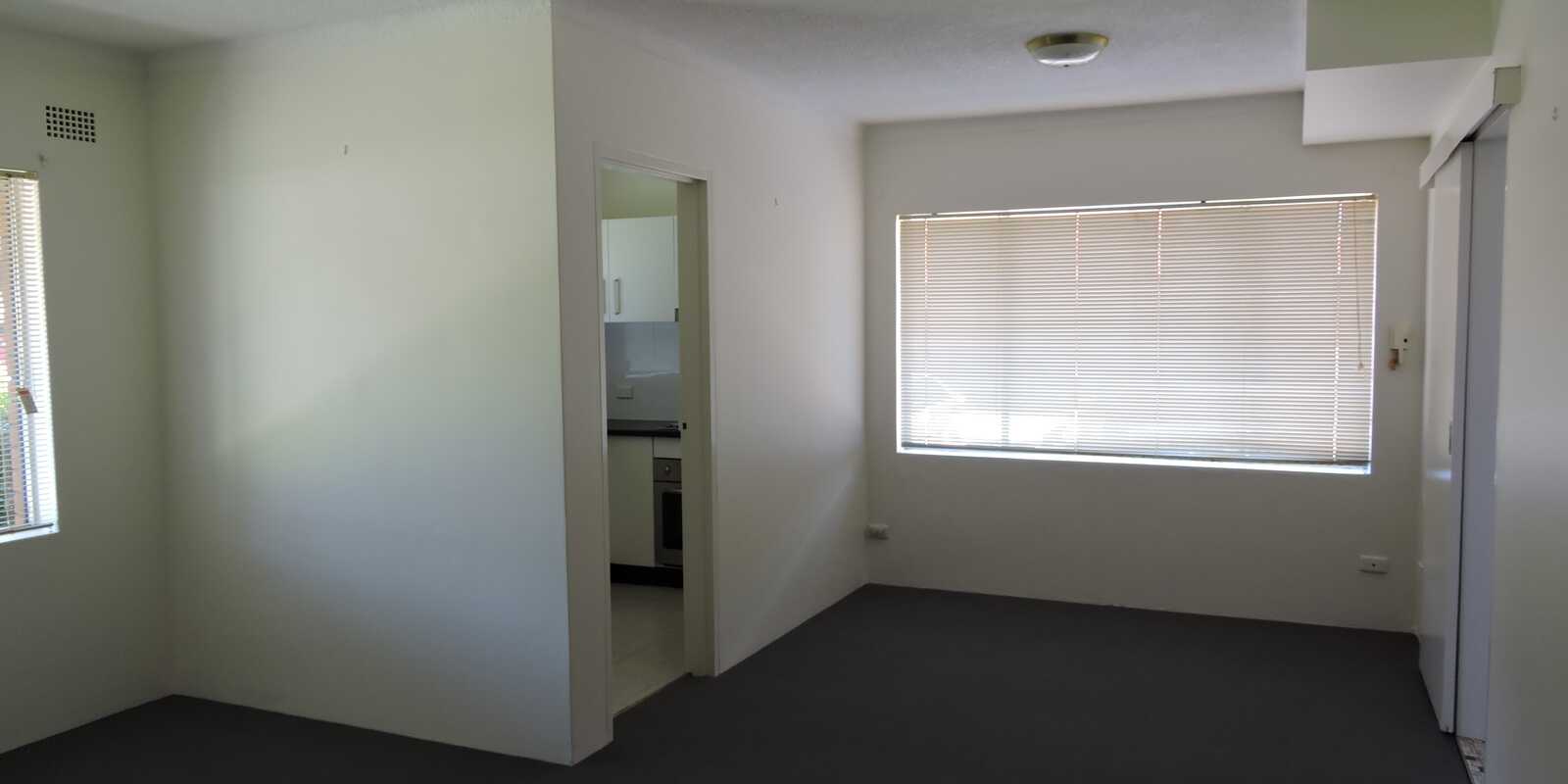 4/11-15 Villiers Street Parramatta