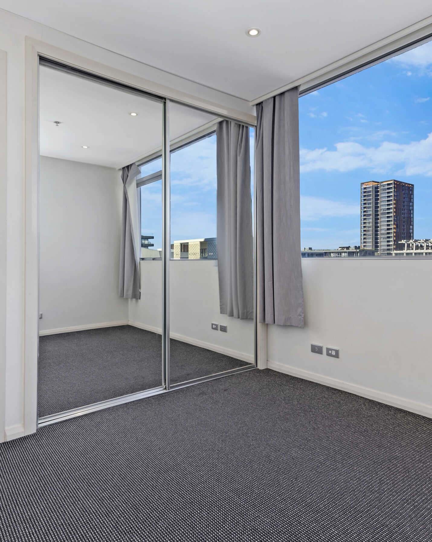 806/6 Lachlan Street Waterloo, Waterloo - Thumbnail 4