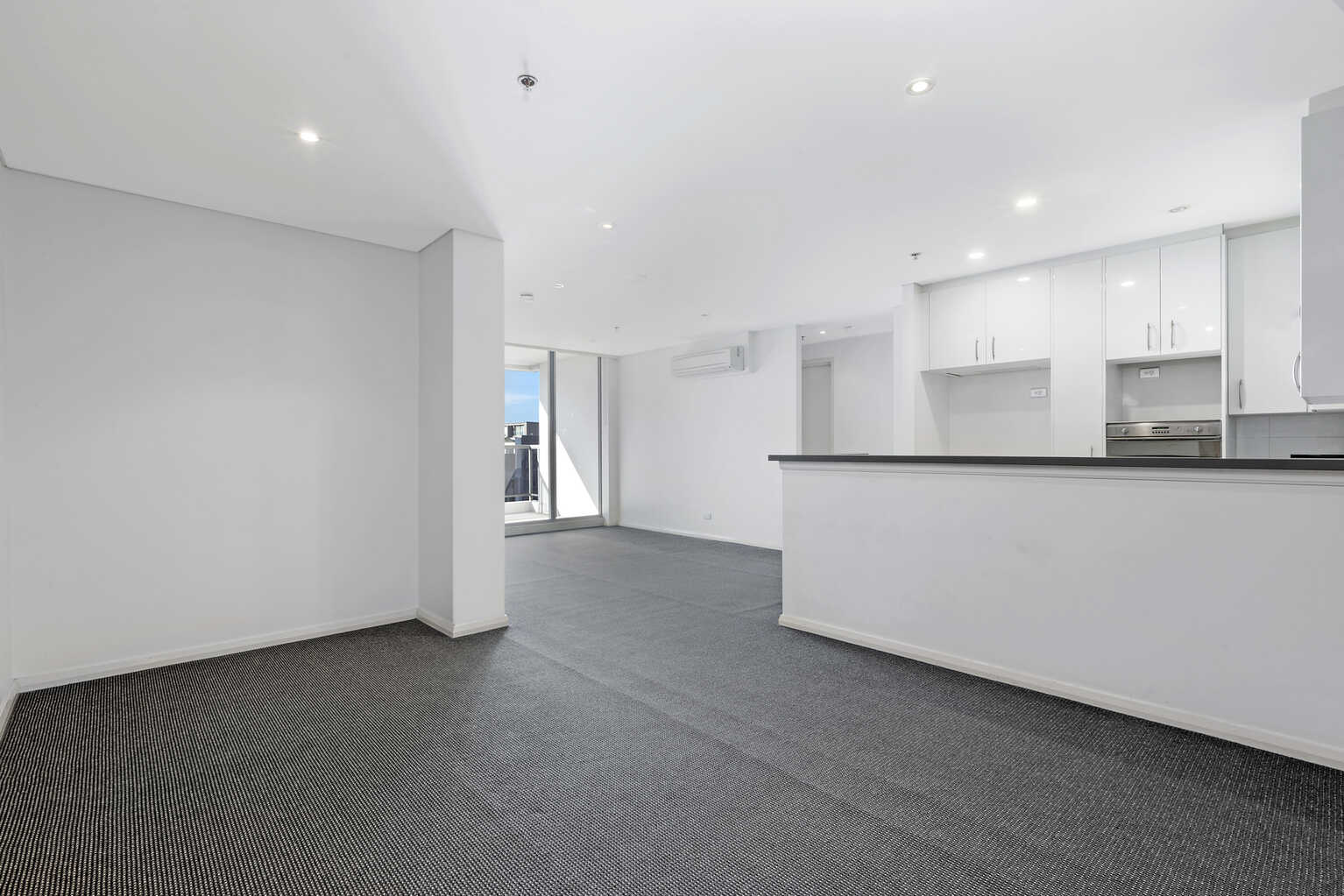 806/6 Lachlan Street Waterloo