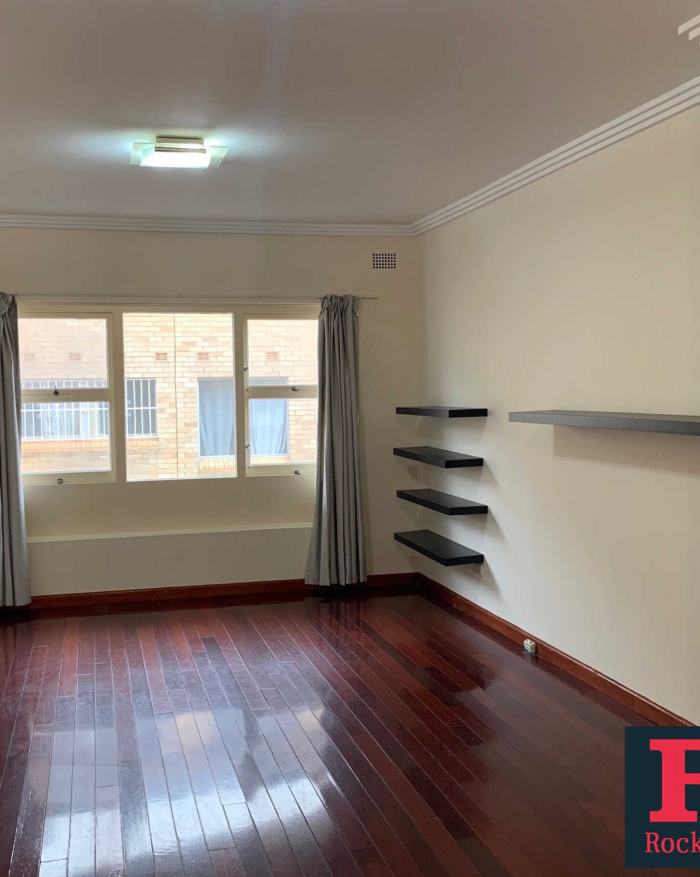 4/4 Monomeeth Street Bexley, Bexley - Thumbnail 2